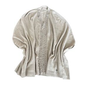 ALFA Modern Women  Knitted Poncho